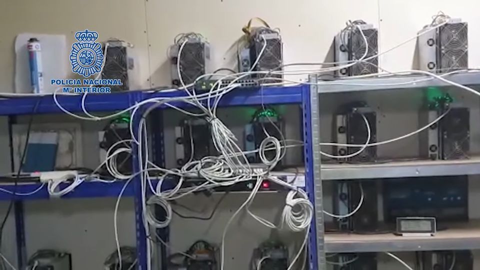 Nielegalna kopalnia kryptowalut