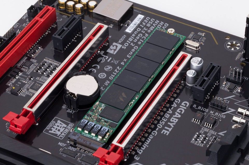 Gigabyte GA-AB350-Gaming 3