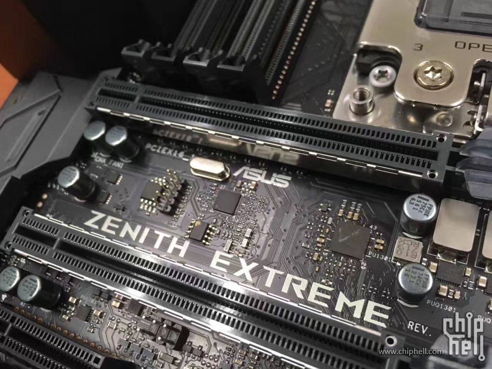 ASUS ROG X399 Zenith Extreme